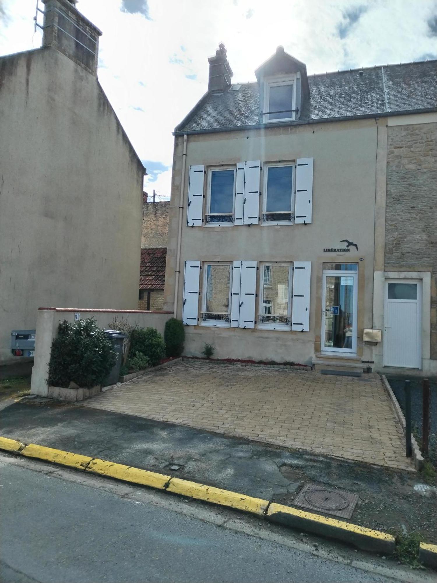 Liberation Classe 3 Etoiles Grandcamp-Maisy Exterior foto
